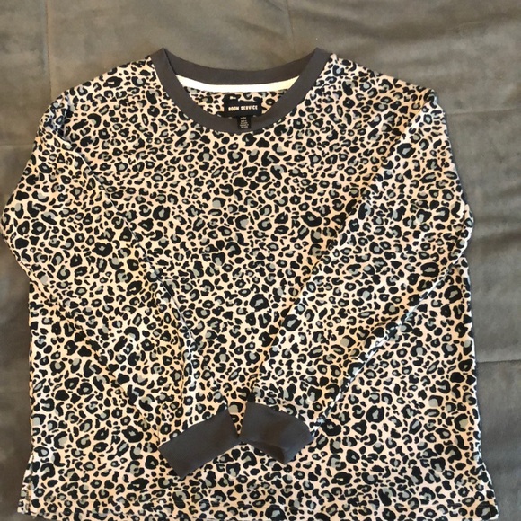 Nordstrom’s Room Service Pajama Set size Medium - Picture 2 of 3